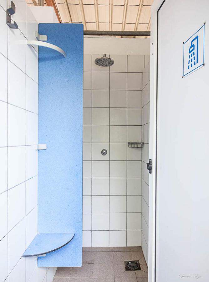 Camping De Tournus - Drole De Cabane Exteriör bild
